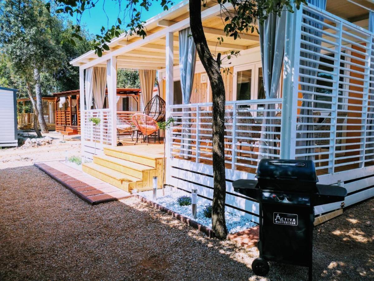 J & R Mobile Homes Biograd Na Moru Exterior photo