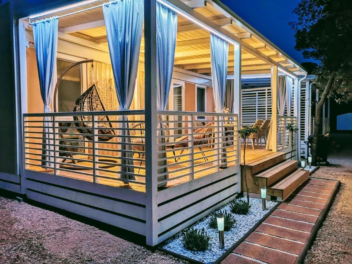 J & R Mobile Homes Biograd Na Moru Exterior photo